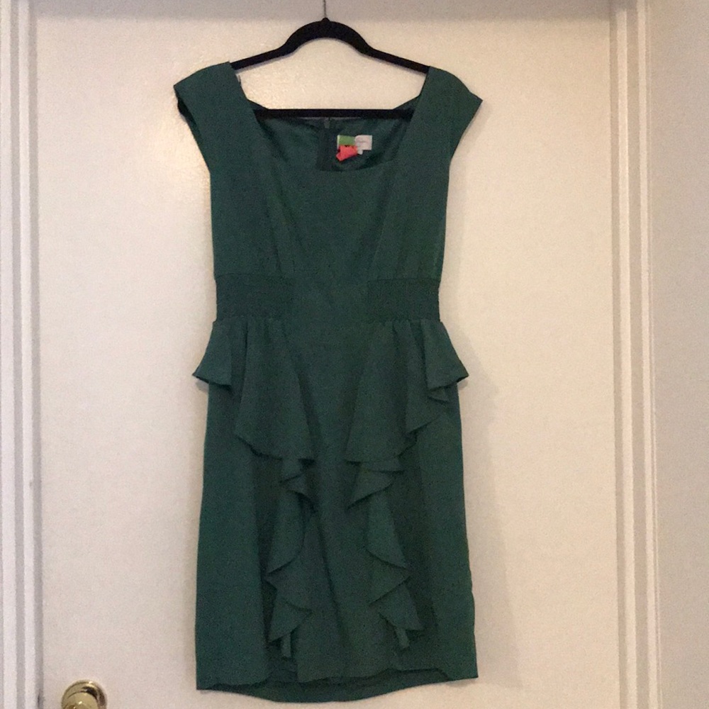 Jessica Simpson Green size 12 Dress.